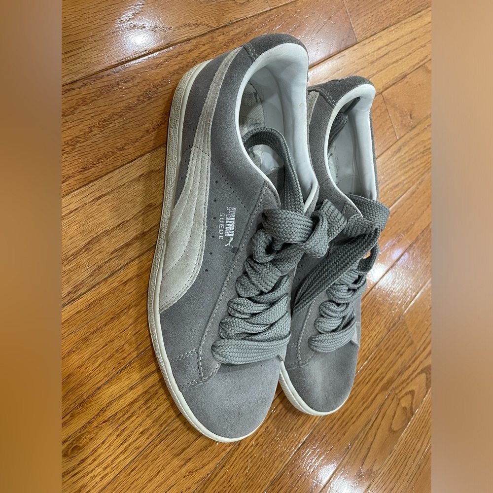 Women’s Puma Suede Shoes